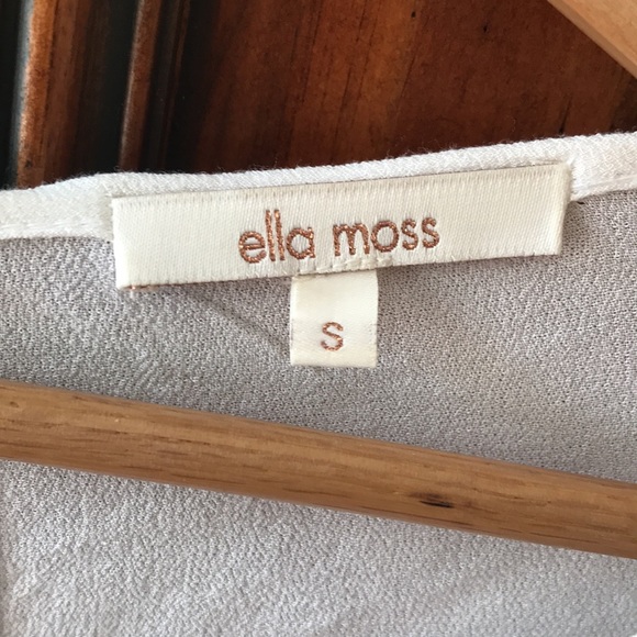 Keyhole Neck Surplice Blouse - Picture 6 of 7